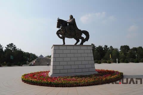 【隨華全 觀天下】和華全發(fā)電機(jī)組一起走進(jìn)“天驕?zhǔn)サ亍?/></a>
            <div   id=