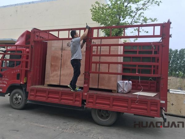 2018年5月19日一臺(tái)150kw柴油發(fā)電機(jī)組順利發(fā)往河北省唐山