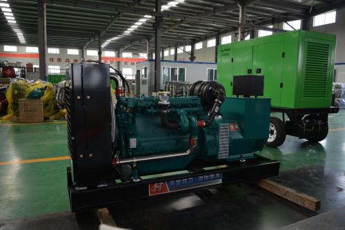 一臺20kw標配柴油發電機組于4月2日從華全動力發往山東省